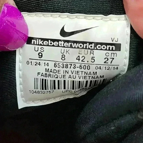 Nike Men's Red Air Tech Challenge Hybrid II Sneaker Shoes, sz 9 - Picture 3 of 14